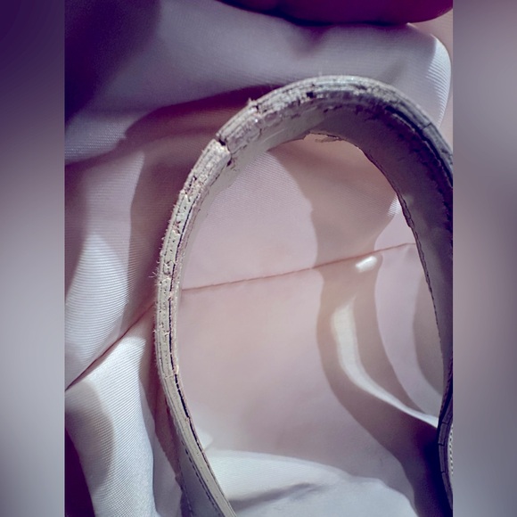 CHANEL Travel Line Tote pearlized handles - Picture 16 of 16